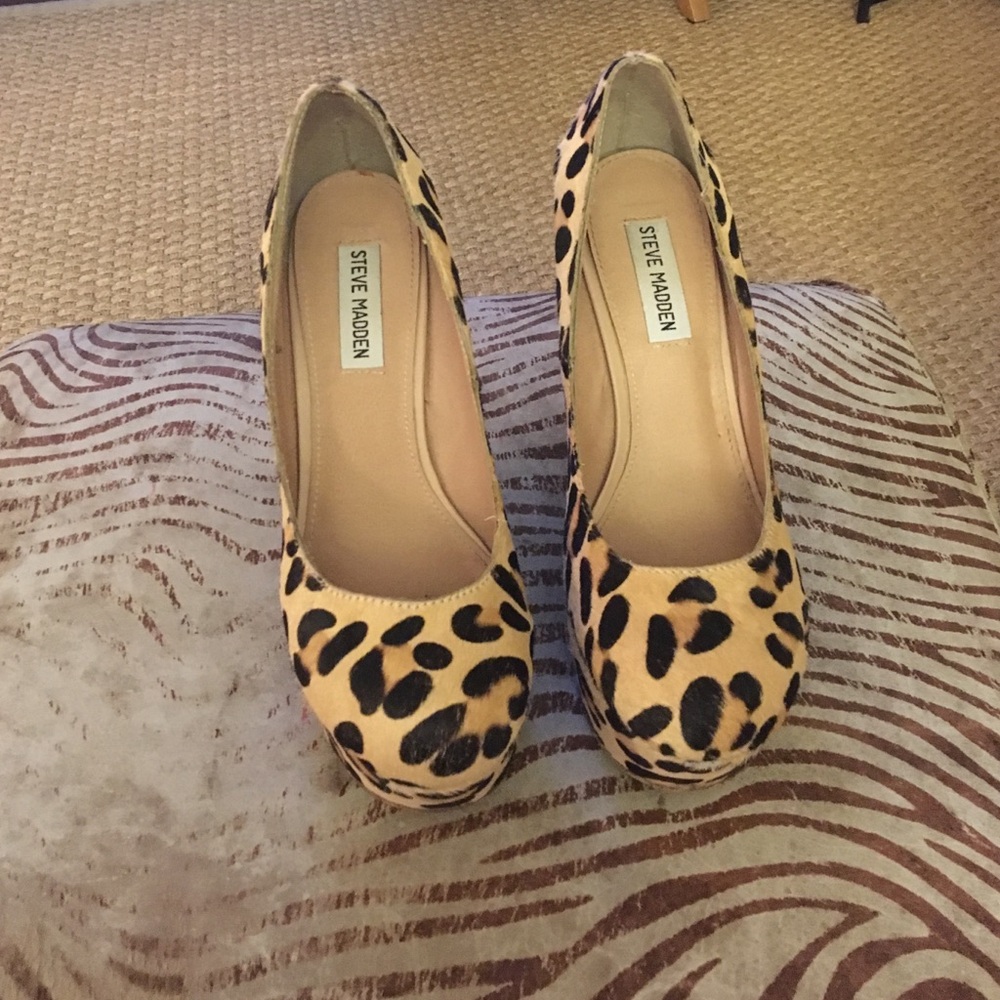 Steve Madden Leopard Print Wedge Heels - Tan and Black